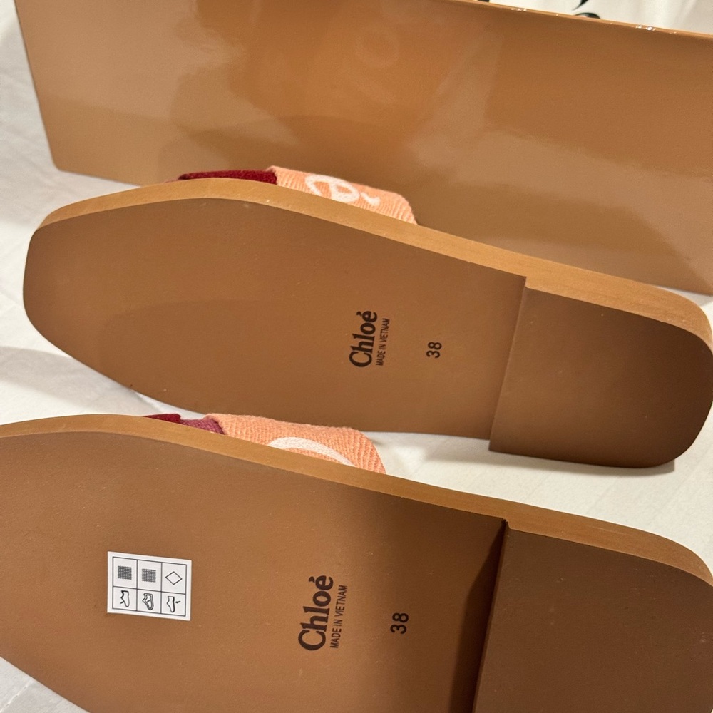 Chloé Cream and Tan Slide Sandals - Picture 4 of 6